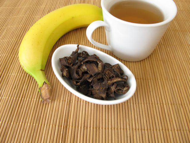 ¿Es saludable el té de cáscara de plátano?